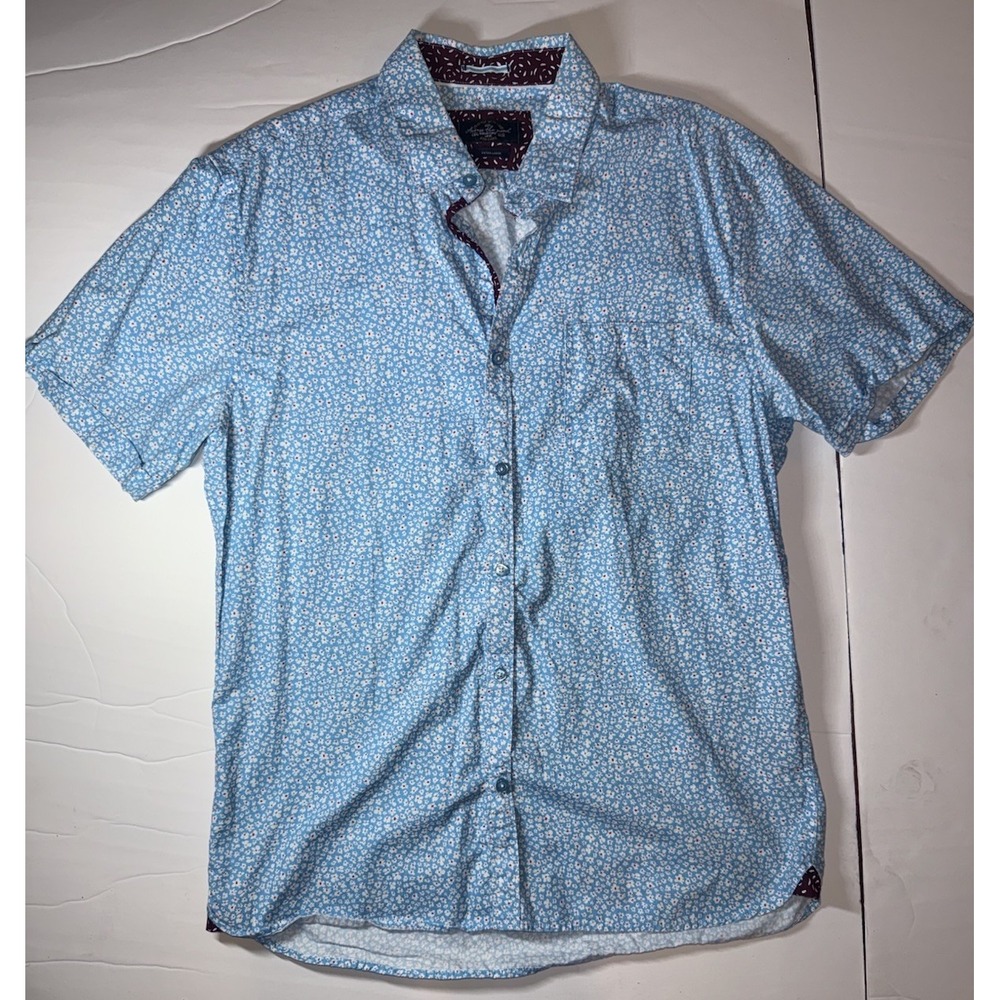 Across The Pond Men's Actual Size XL Slim Button Down Shirt Blue Floral